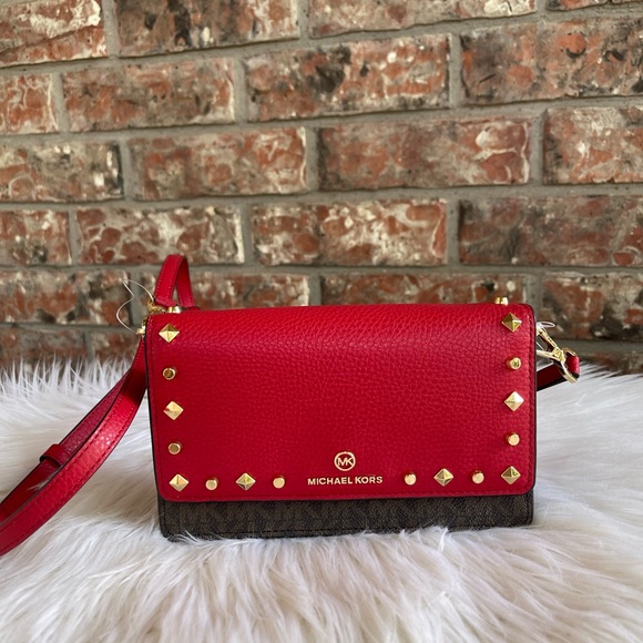 Michael Kors Handbags - Micheal Kors crossbody